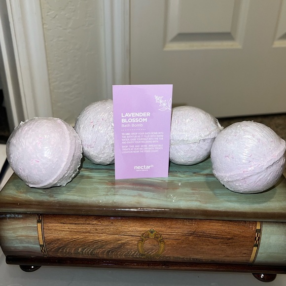 Nectar Bath Treats Other - Nectar Lavender Blossom Bath Treats set of 4 NEW individual wrapped